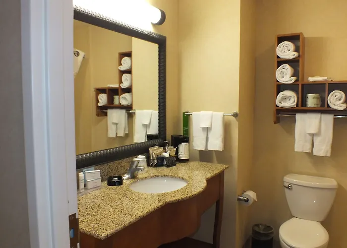Hotel Hampton &