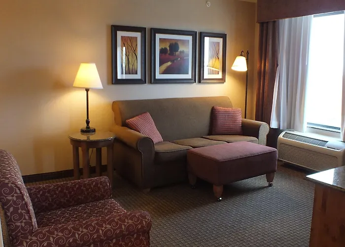 Hotel Hampton & 3*