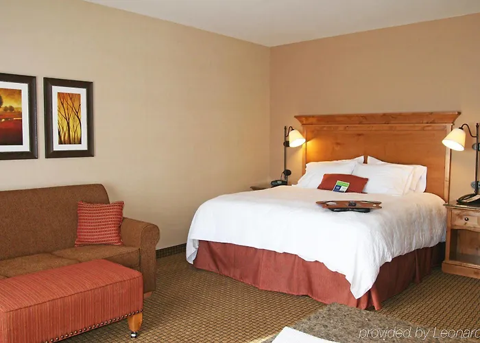 Hotel Hampton & Buffalo